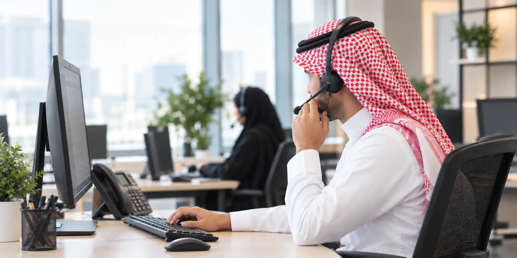 أفق مدينة خليجية عند النهار